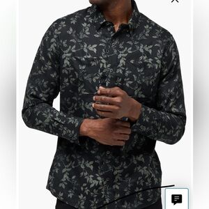 Travis Mathew Searchlight button up shirt, black floral AOP size large NWT